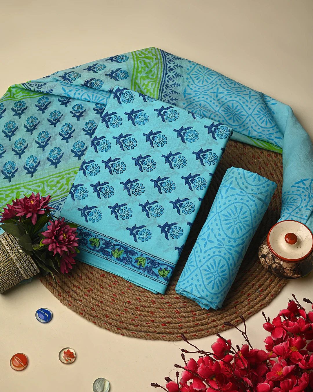 Big Discount Sale Upto 60% Off